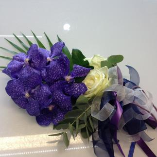Bouquet con ramo orchidea Wanda 